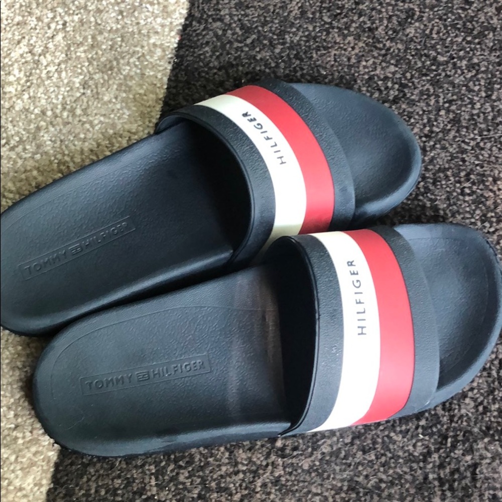 Men’s Riker Pool slides